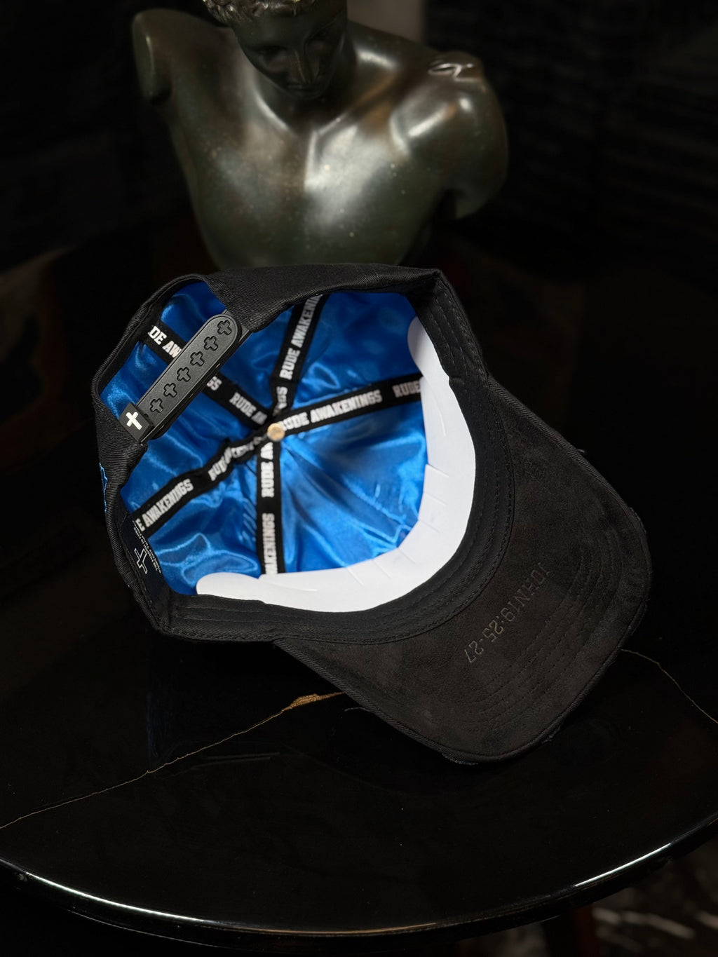GORRA RUDE AWAKENINGS "CRUCIFIXION"