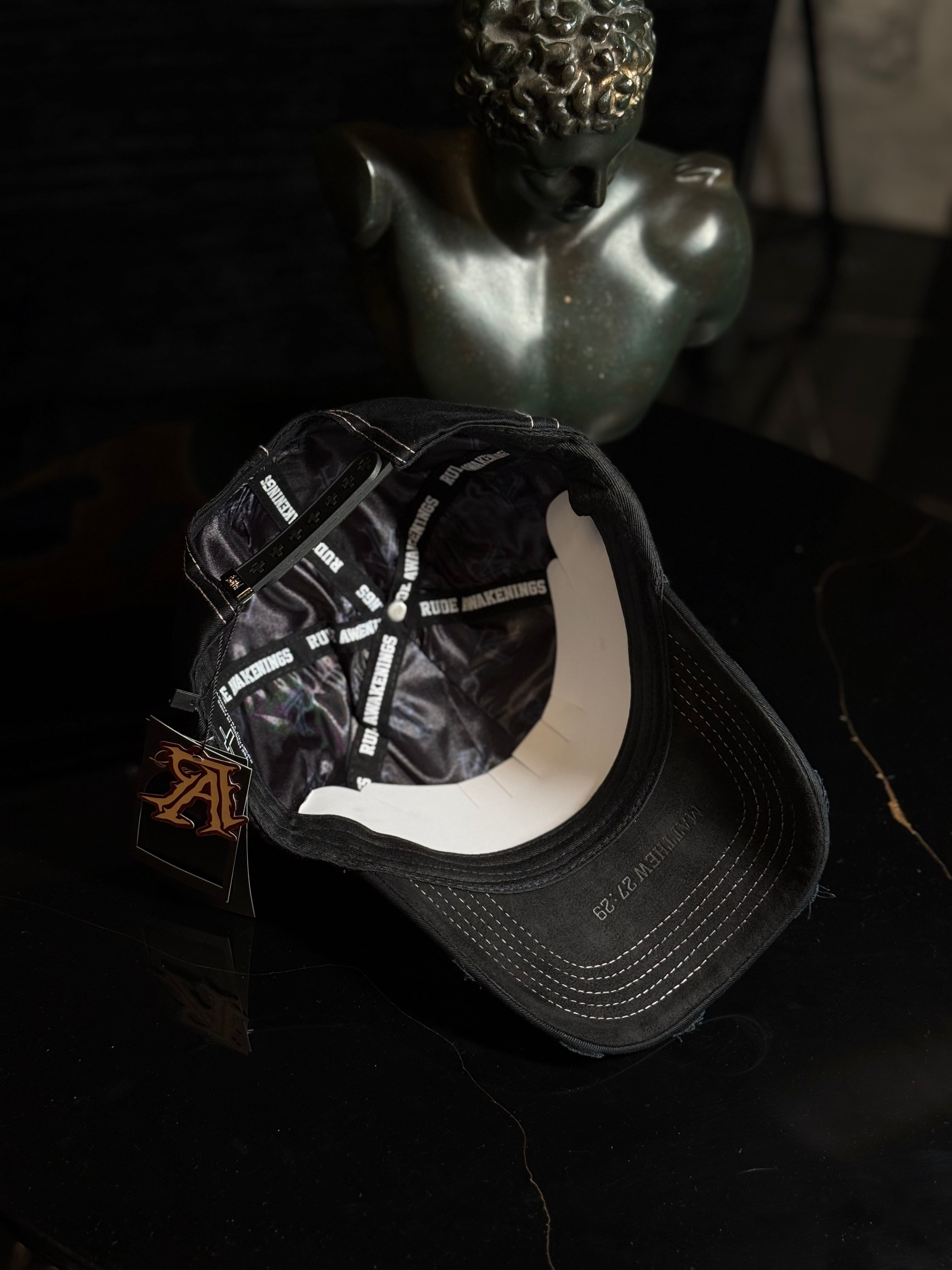 GORRA RUDE AWAKENINGS CROWN OF THORNS