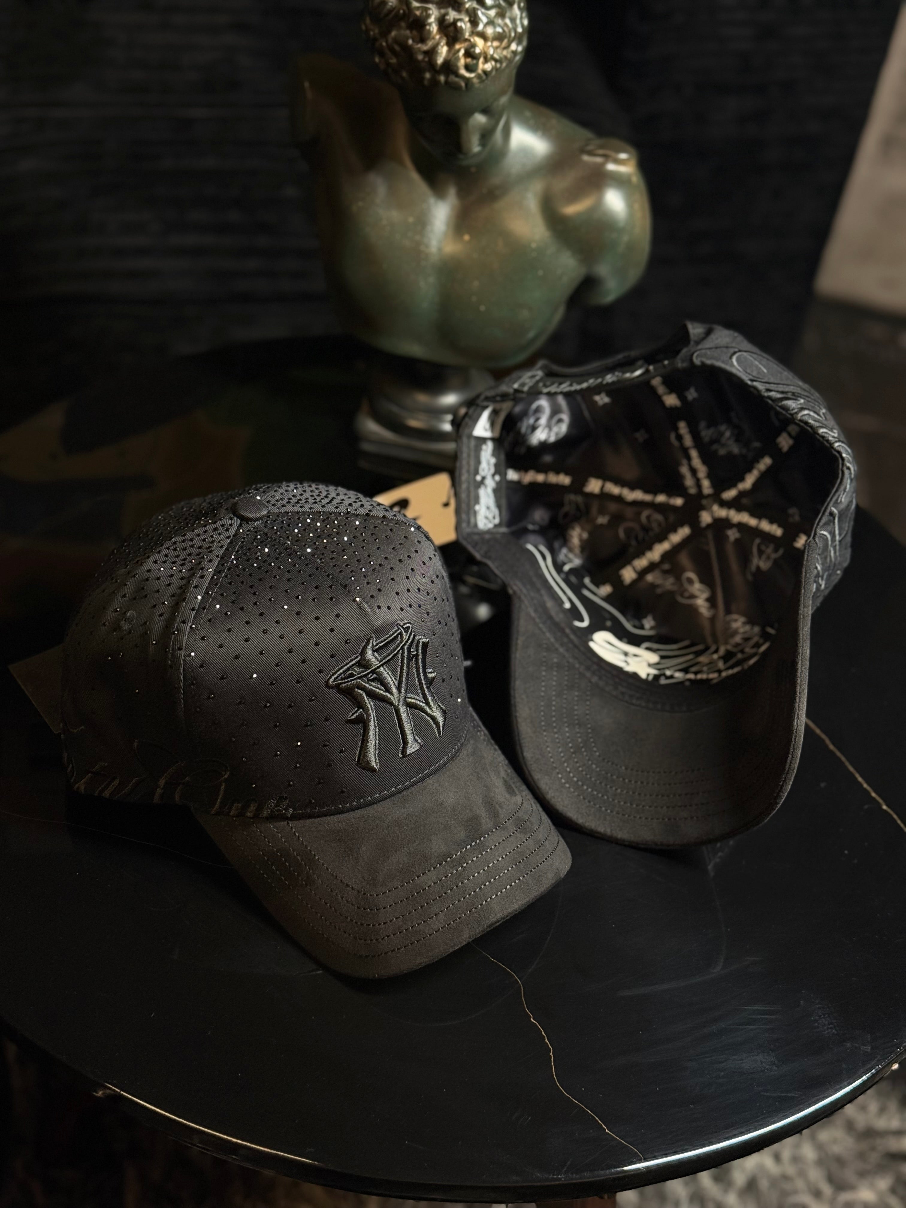 GORRA THIRTY ONE 31 FOREVER BLACK