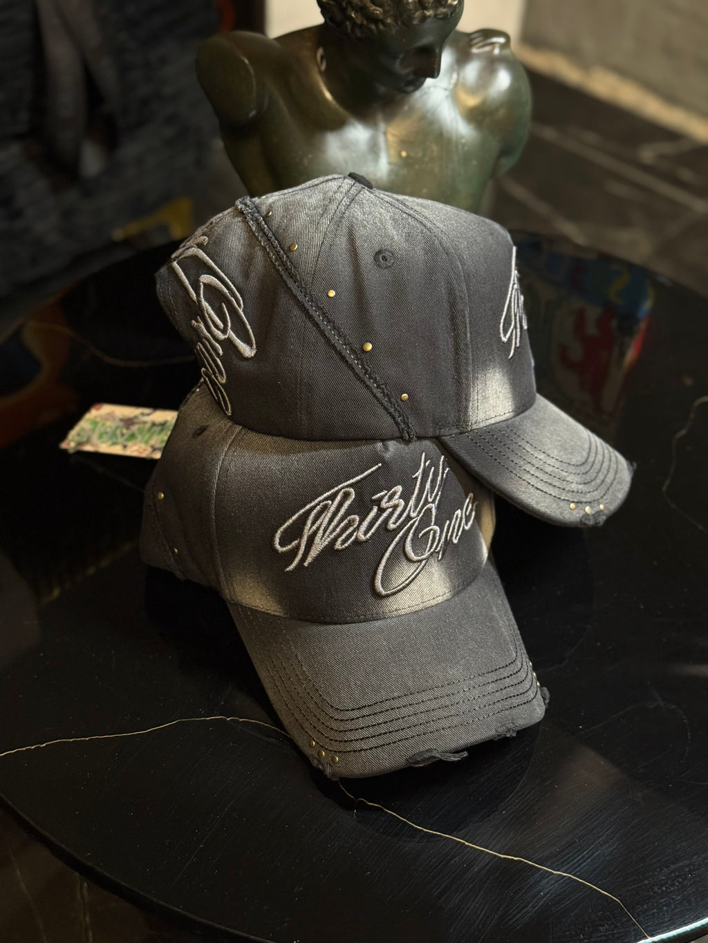 GORRA THIRTYONE FADE TO BLACK