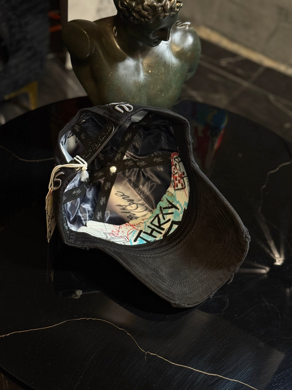 GORRA THIRTYONE FADE TO BLACK