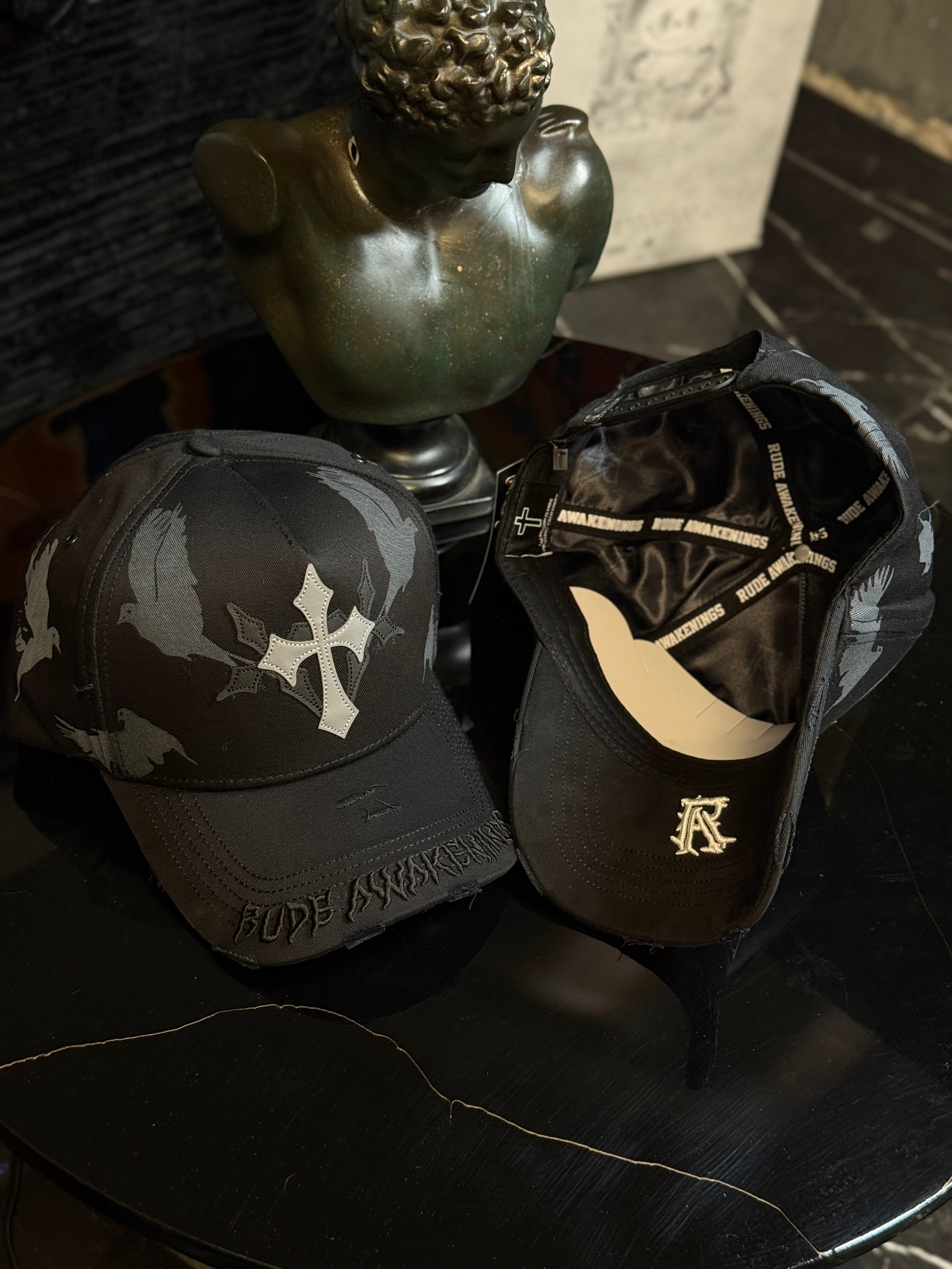 GORRA RUDE AWAKENINGS HOLY GHOST