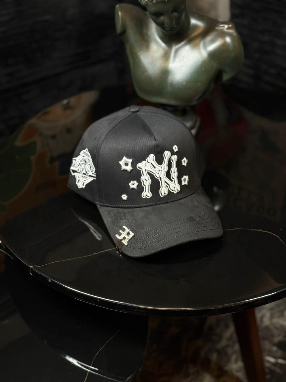 GORRA THIRTYONE NY BONES